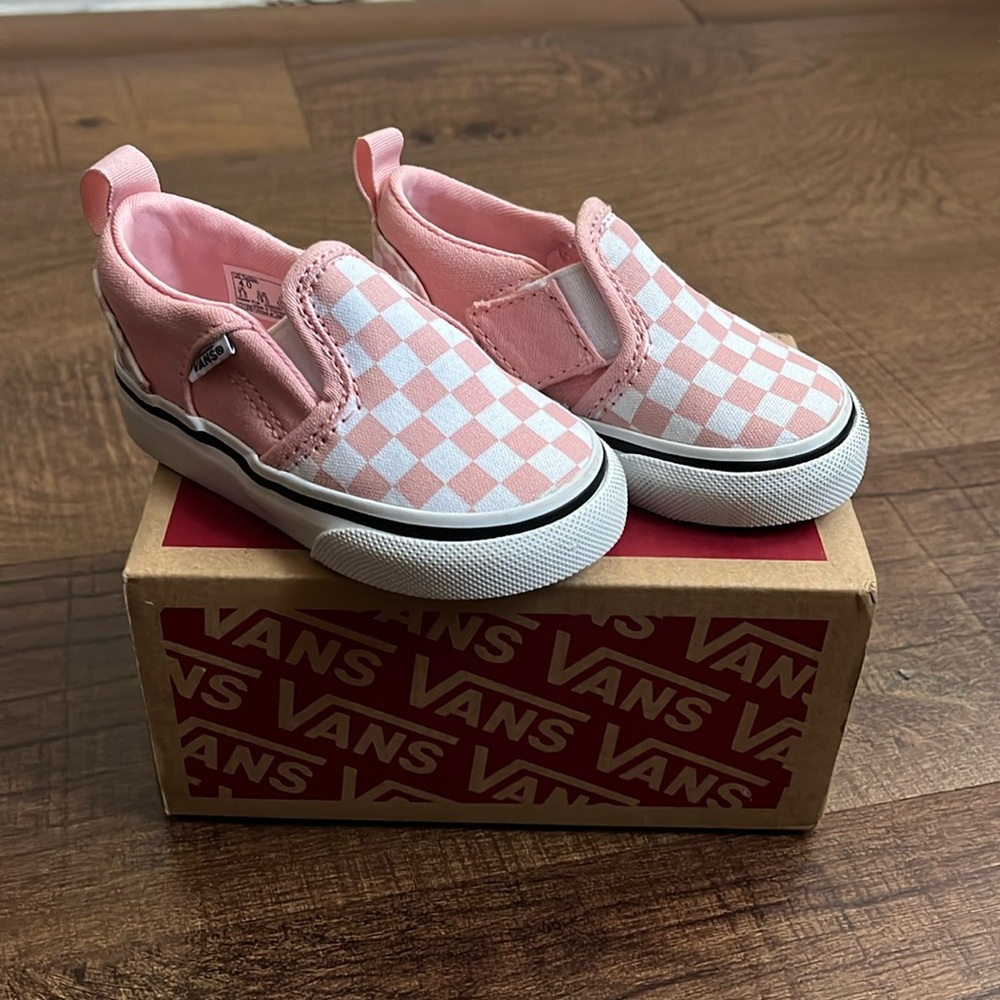 Asher V Vans